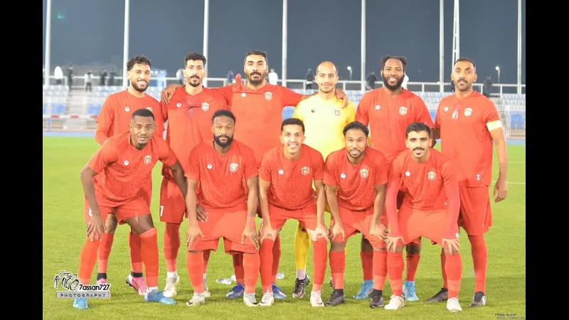 Cầu thủ Al Nairyah và Al Qous đối đầu gay cấn trên sân Cầu thủ Al Nairyah và Al Qous đối đầu gay cấn trên sân